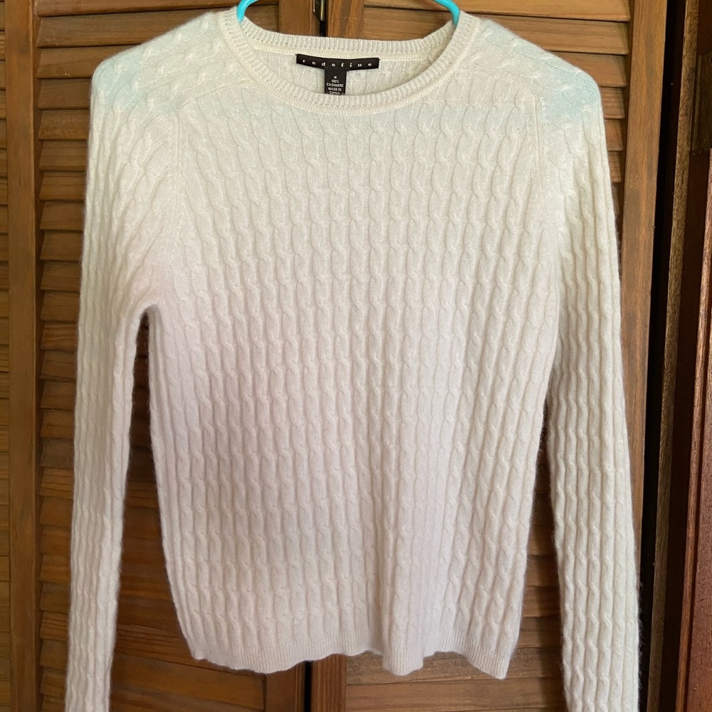 Redefine Cashmere Sweater Size: Medium / Small